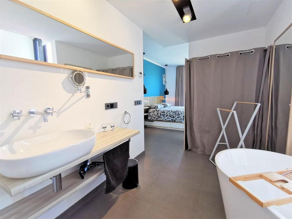 Villa 11 Oasis Del Mare, 5min Strand, Wifi, Klima, Fussbodenheizung